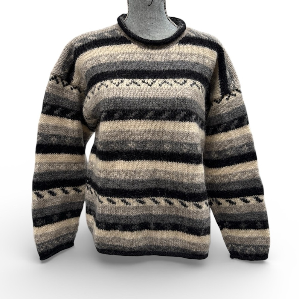 Yeti Hand Knit Wool Boho Warm Sweater in Gray & Cream size medium